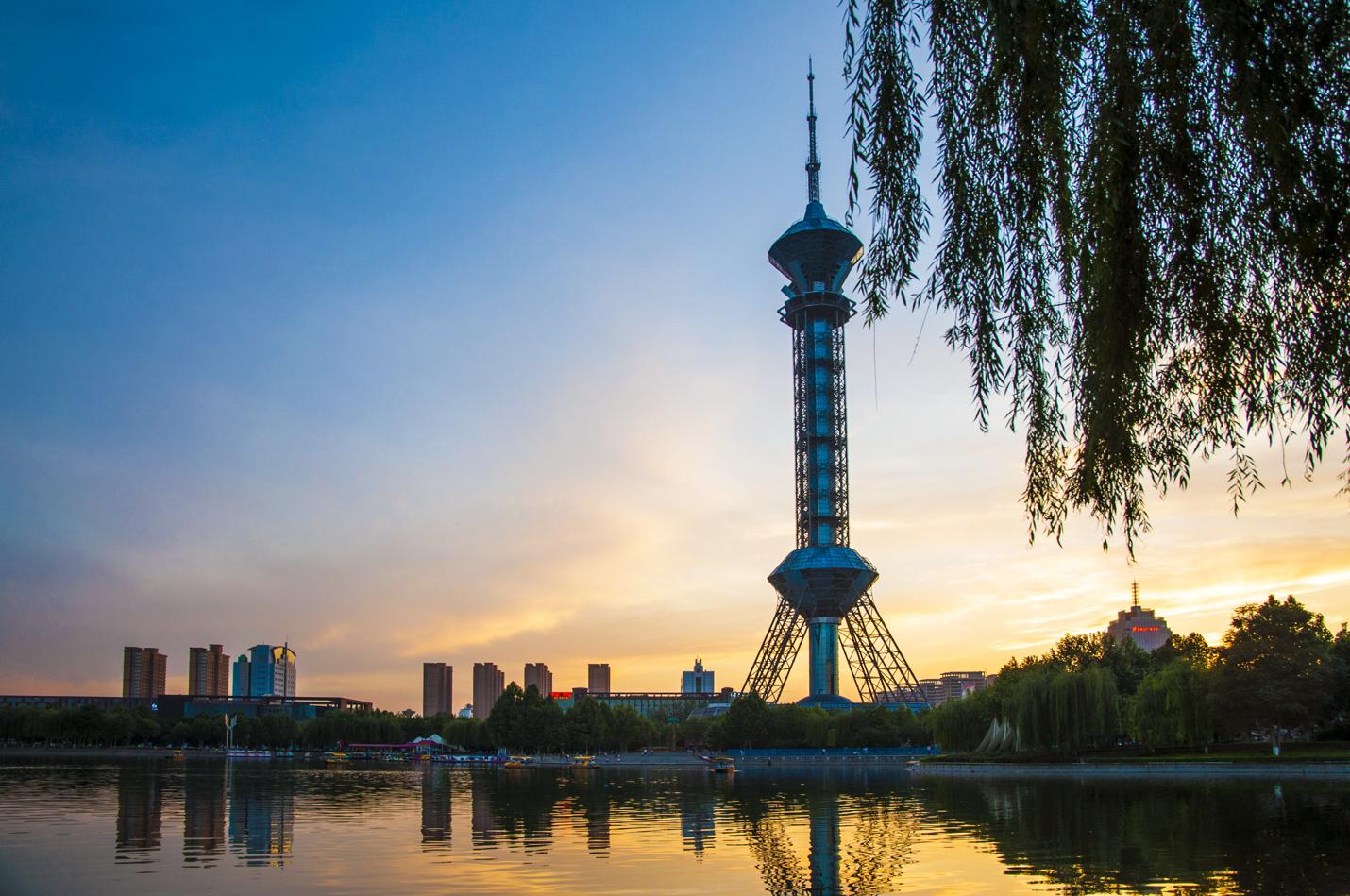 石家庄，致敬领导与市民，共筑美好家园